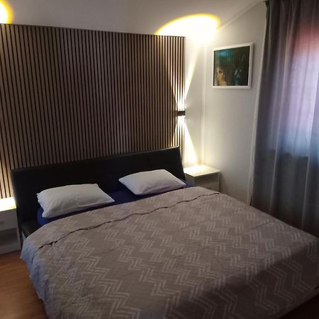 Apartment Camelia Poreč Extérieur photo