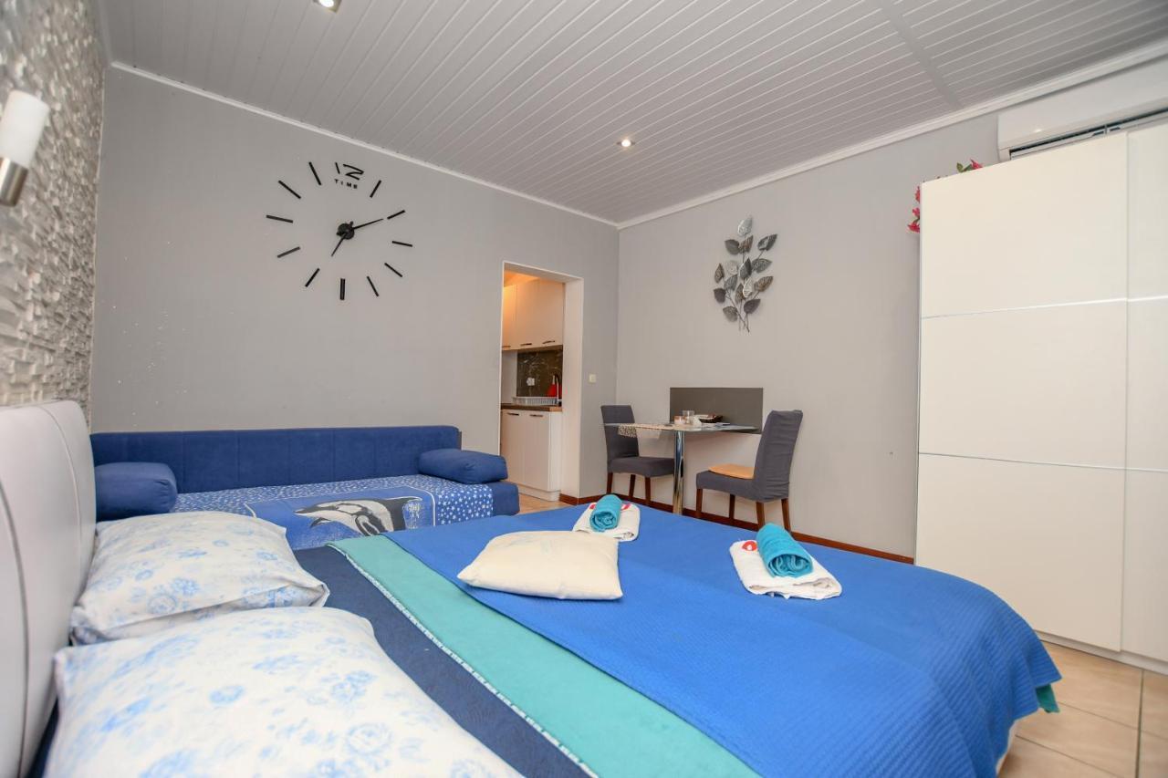 Apartment Camelia Poreč Extérieur photo
