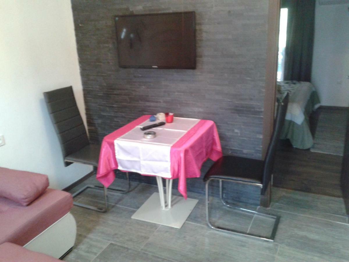 Apartment Camelia Poreč Extérieur photo